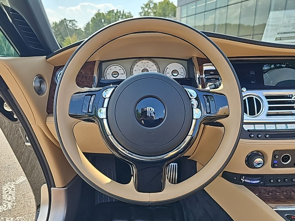 2019 Rolls-Royce Dawn Base 28