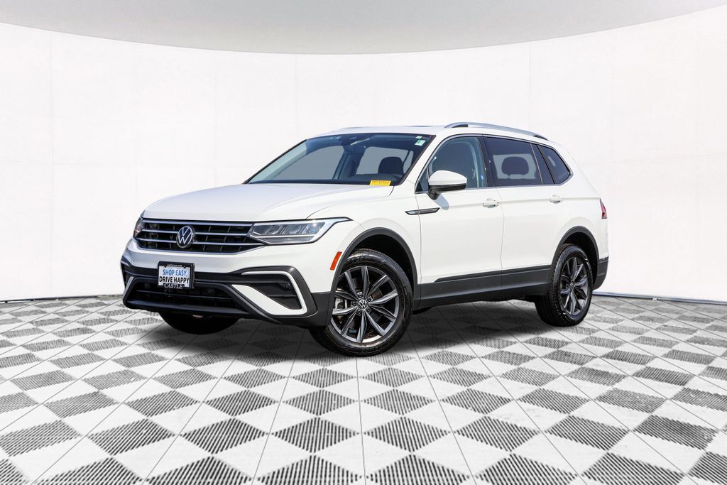 2022 Volkswagen Tiguan 2.0T SE 2