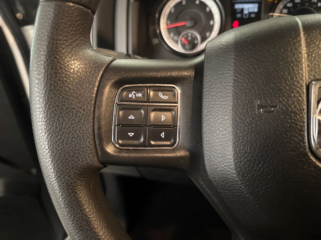 Certified Used 2018 White Ram Express image 21