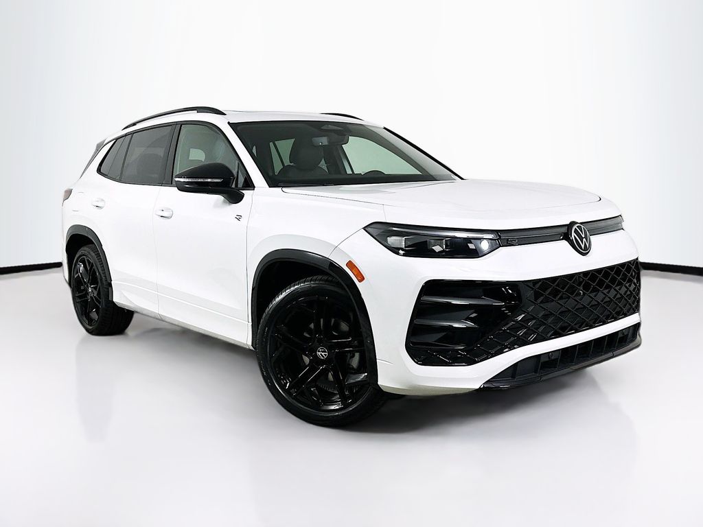Opal White Pearl 2025 Volkswagen Tiguan SE R-Line Black FWD SUV / Crossover Front-Wheel Drive 8-Speed Automatic