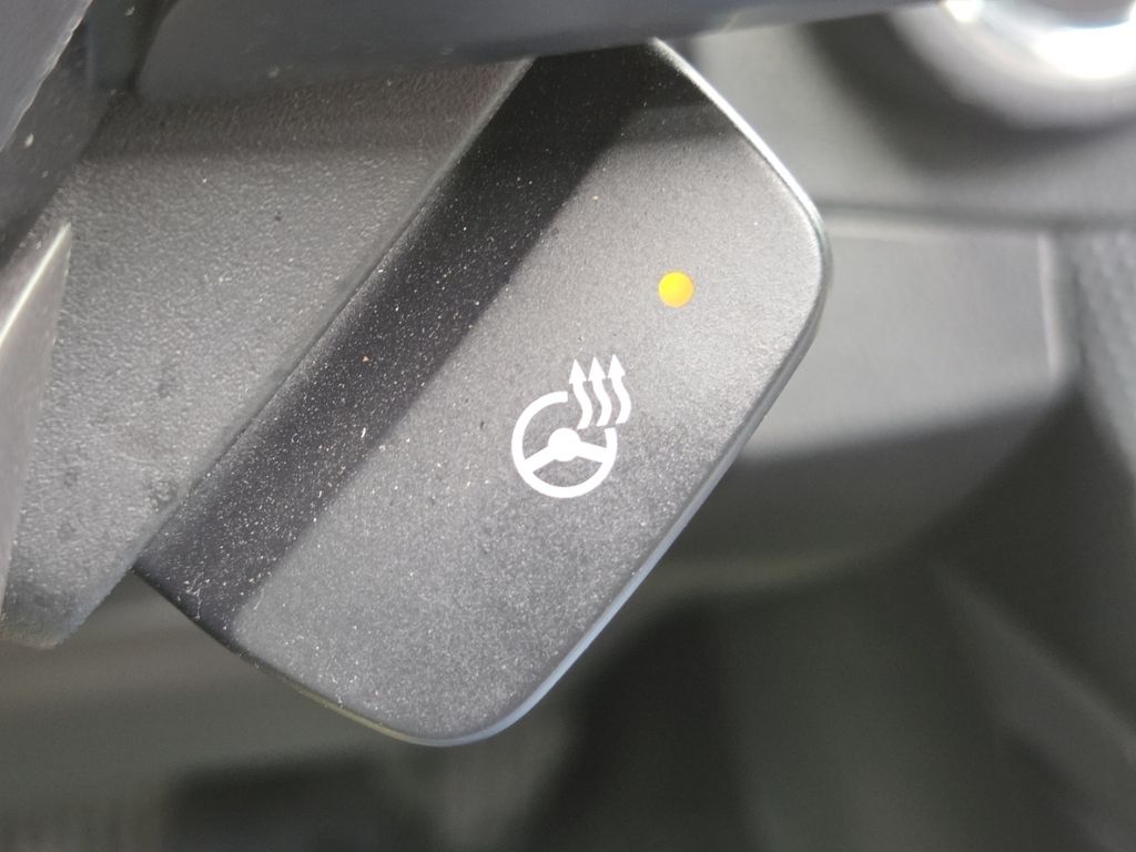 Used 2023 White Subaru Limited image 5