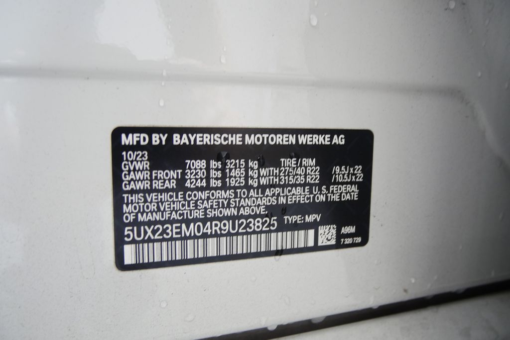 Thumbnail: 2024 BMW X7 - 31