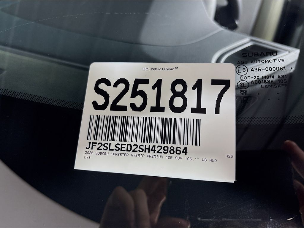 2025 Subaru Forester Hybrid Premium