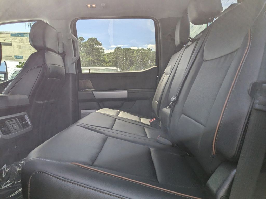 2025 Ford F-250 Super Duty Lariat