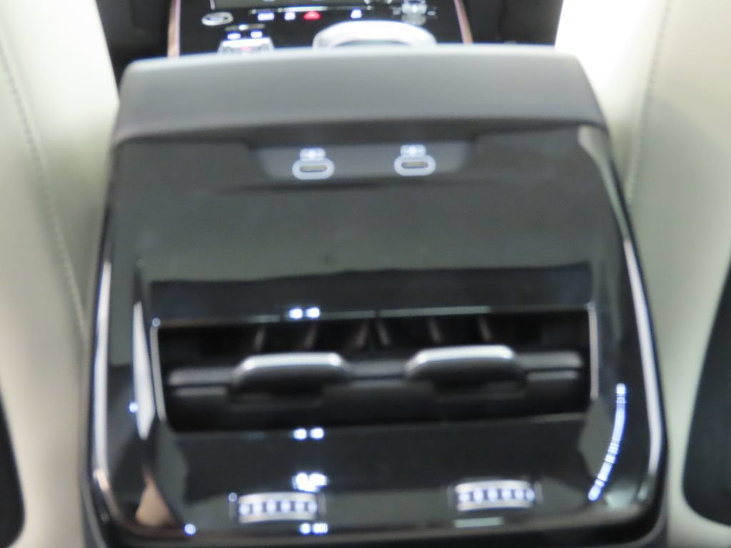 Thumbnail: 2026 Audi A6 - 24