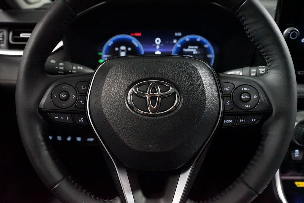 Thumbnail: 2024 Toyota RAV4 - 12