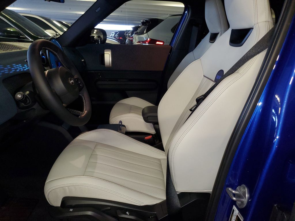 2026 MINI Countryman S - Photo 16