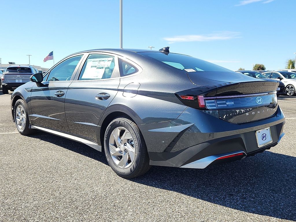 Thumbnail: 2026 Hyundai Sonata - 4