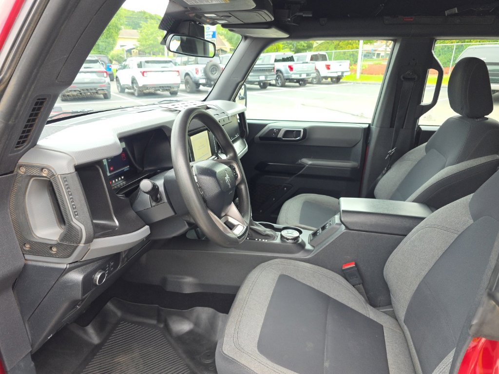2021 Ford Bronco Base Red Metallic - Grieco Acura - Image 13