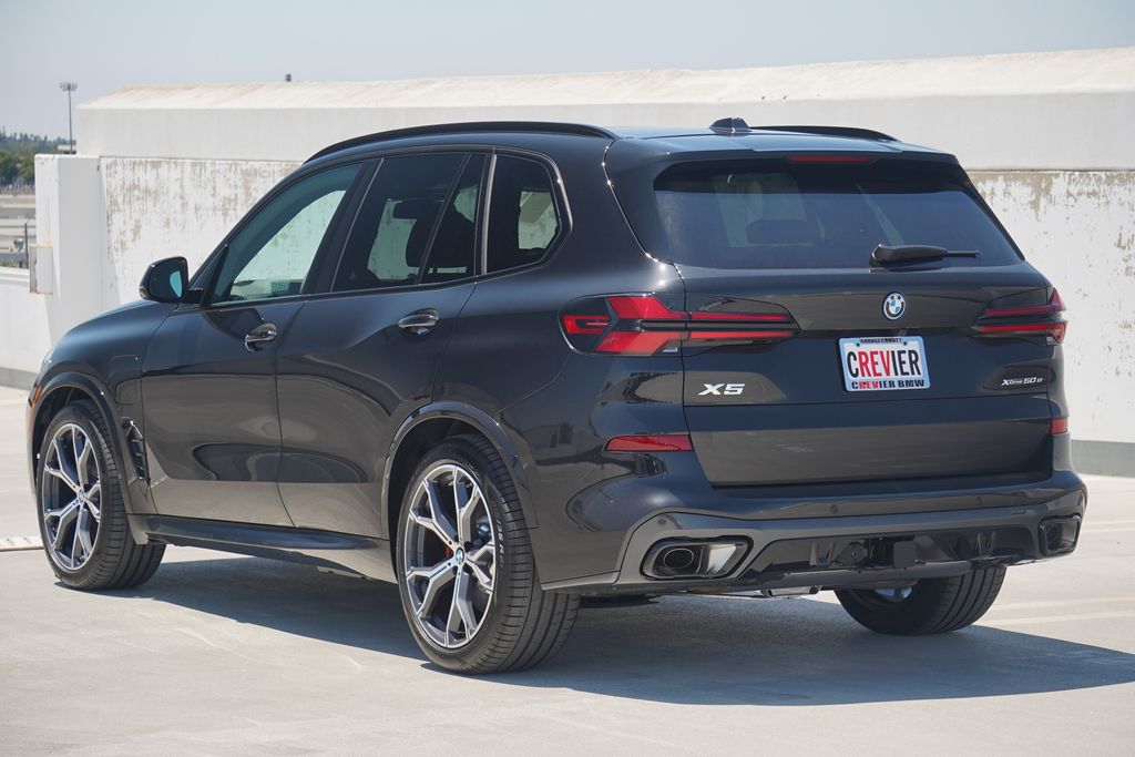 Thumbnail: 2026 BMW X5 - 8