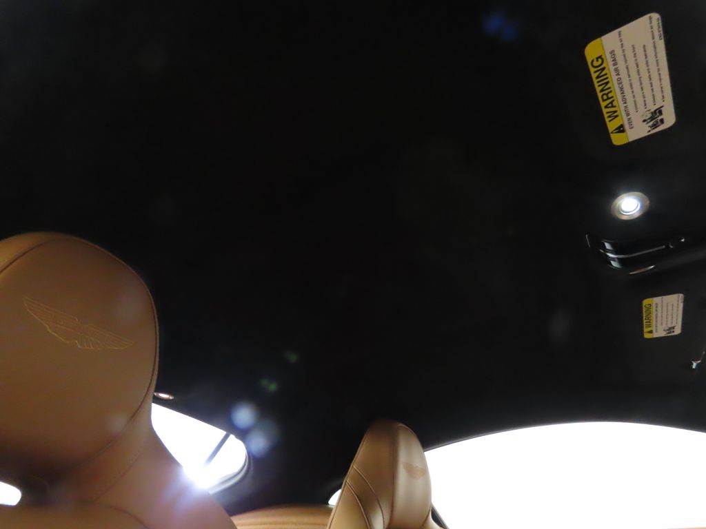 Thumbnail: 2026 Aston Martin Vantage - 19