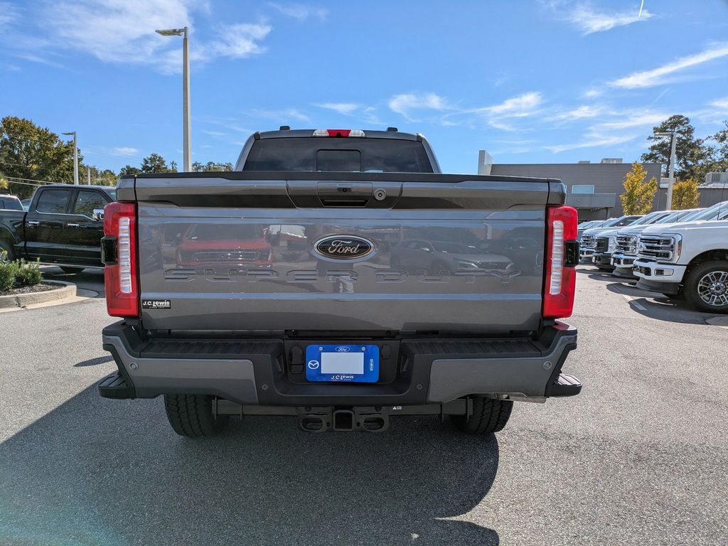 2025 Ford F-250 LARIAT