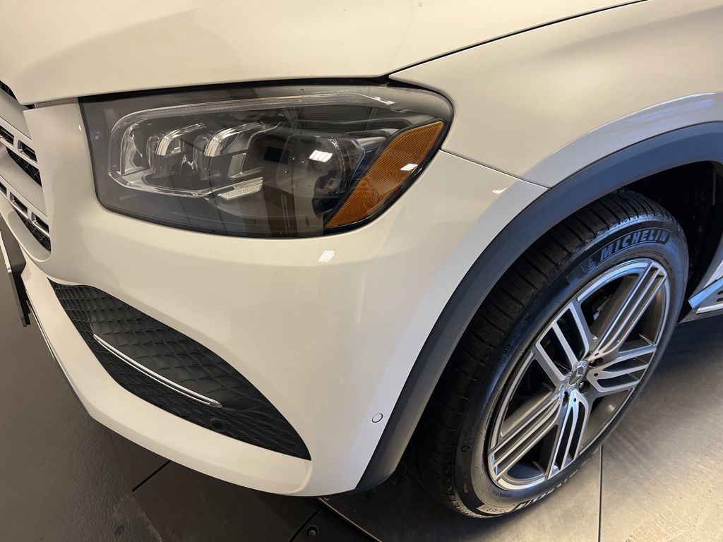 Thumbnail: 2023 Mercedes-Benz GLS - 9