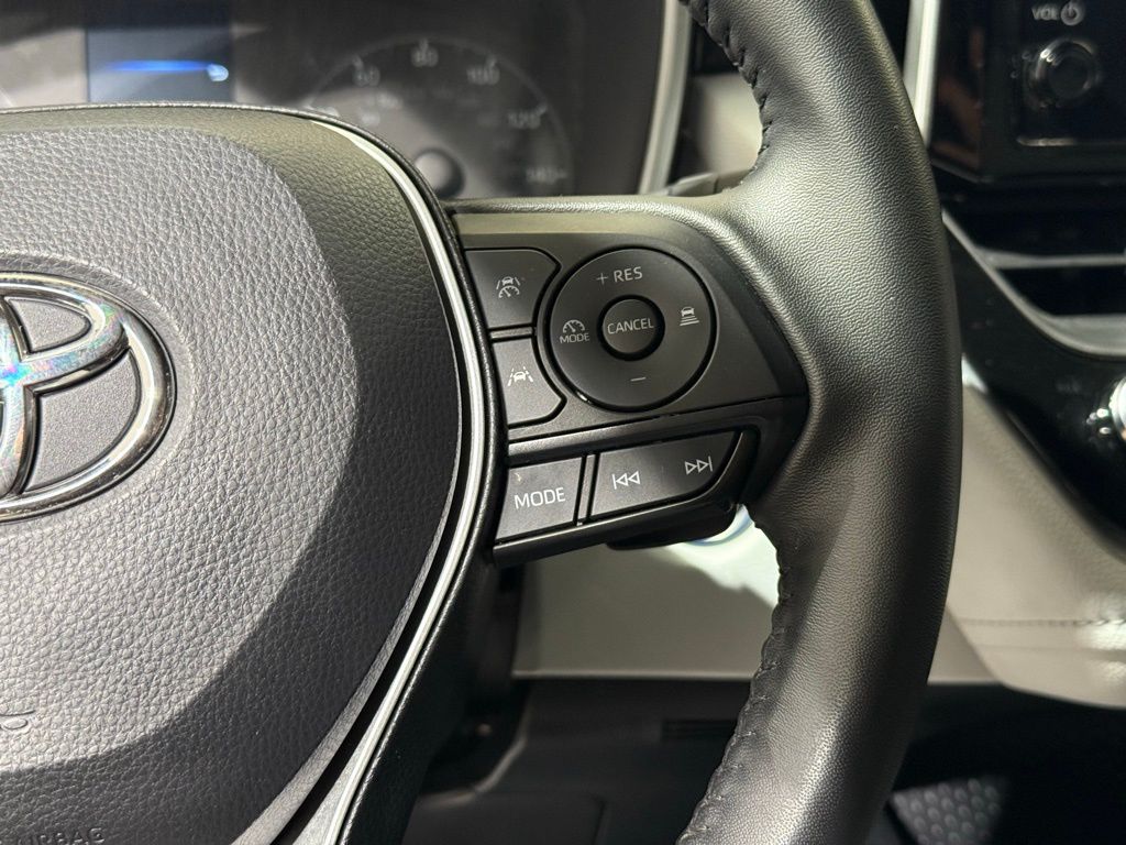 Thumbnail: 2025 Toyota Corolla - 23