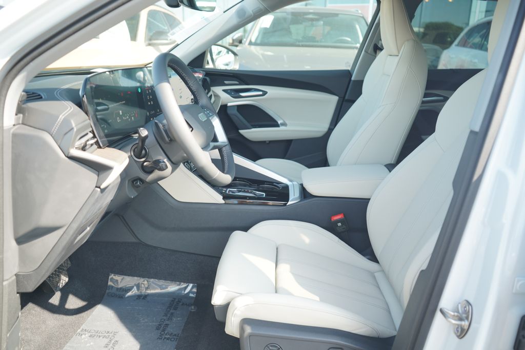 Thumbnail: 2025 Audi Q5 - 6