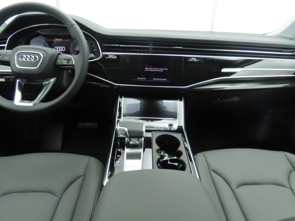 Thumbnail: 2025 Audi Q7 - 13