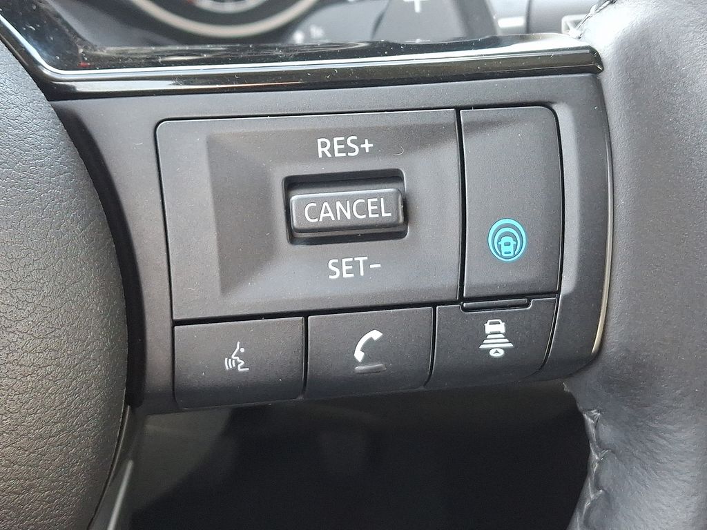 Thumbnail: 2022 Nissan Rogue - 23