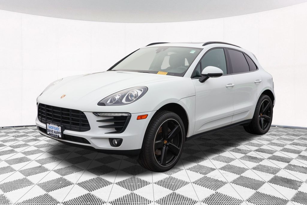 2018 Porsche Macan Base 13