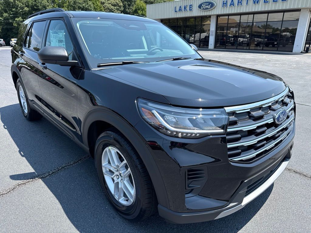 Agate Black Metallic 2026 Ford Explorer SUV / Crossover Rear-Wheel Drive Automatic