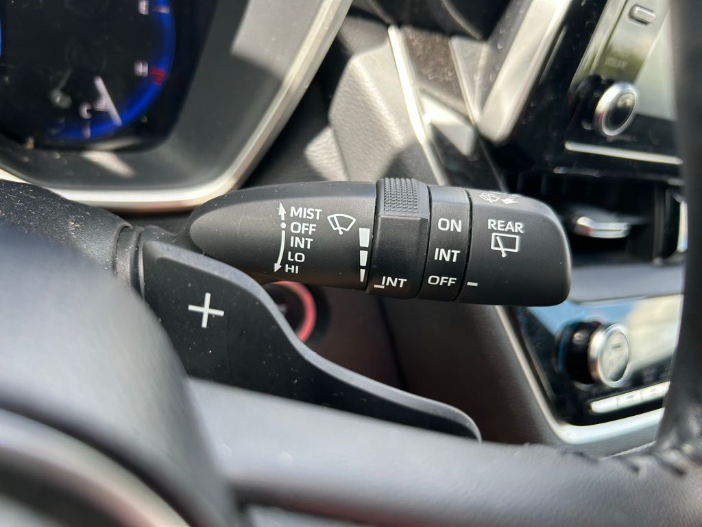 Thumbnail: 2022 Toyota Corolla - 20