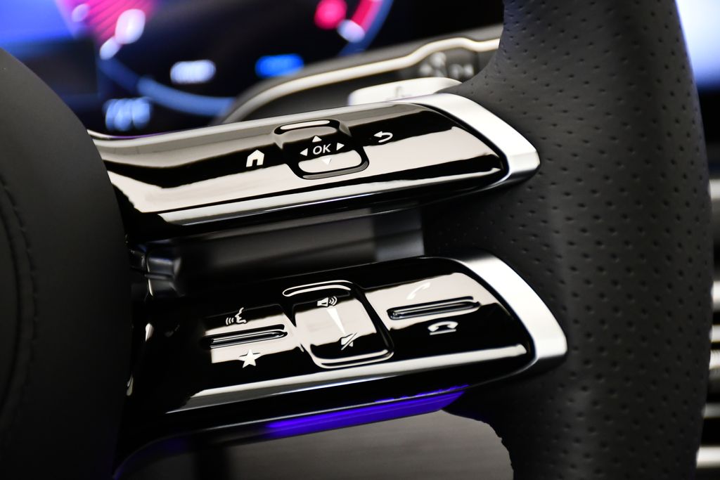 Thumbnail: 2026 Mercedes-Benz GLS - 24