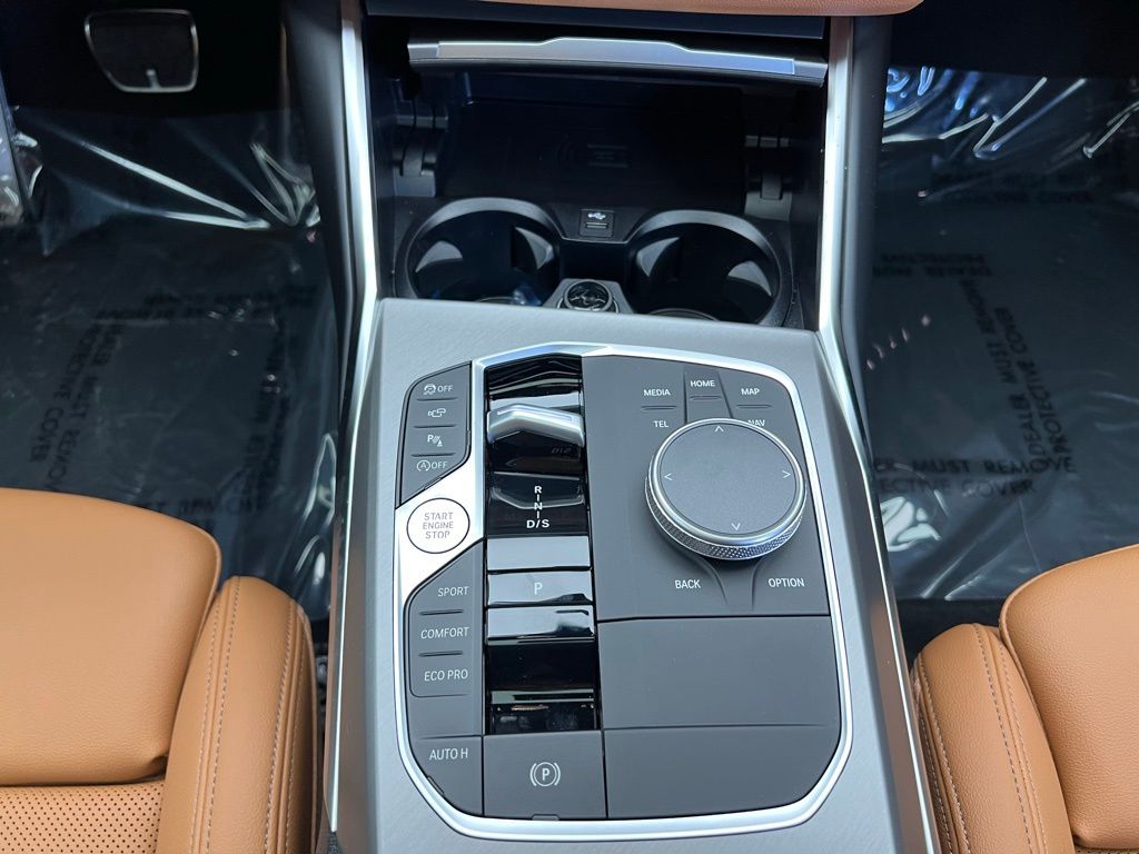 2025 BMW 3 Series M340i 13