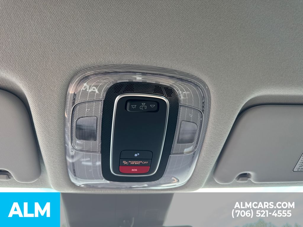 Used 2026 White Hyundai SE image 21