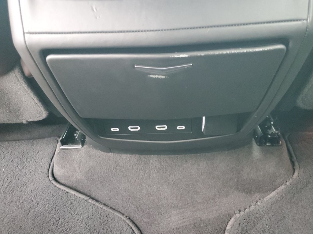 Used Car 2024 Cadillac Escalade  V-series For Sale Under $140,000 In Austin, Texas