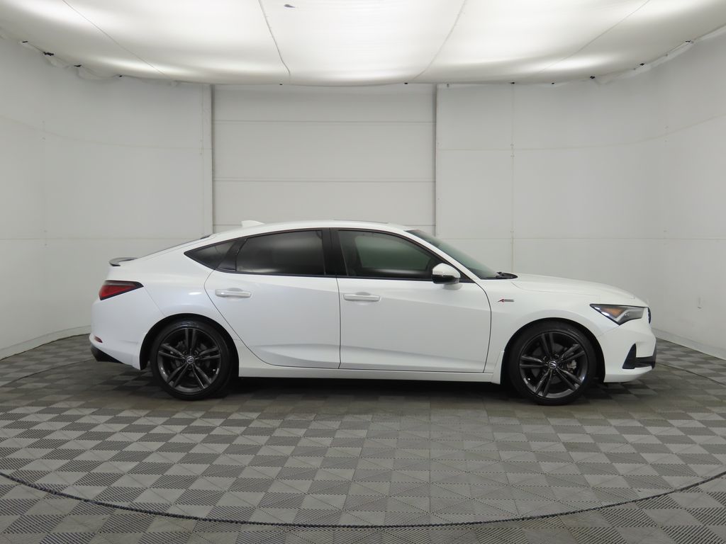 Thumbnail: 2023 Acura Integra - 4