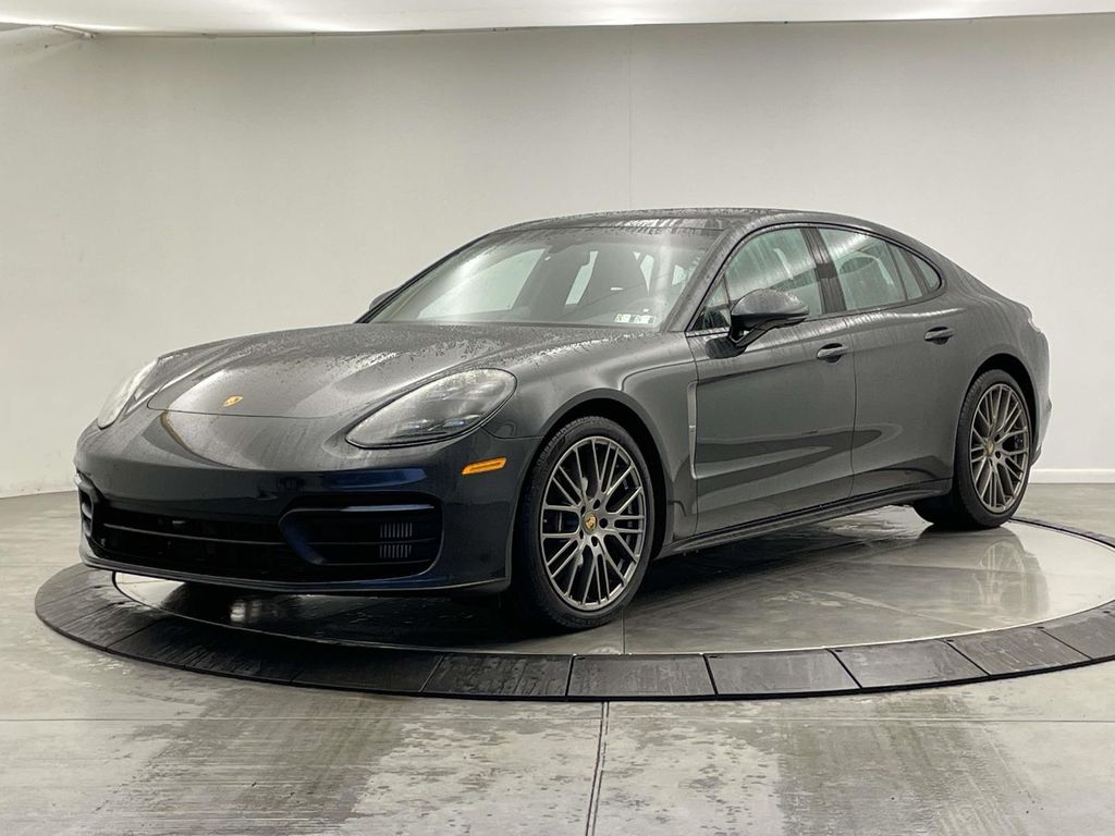 2022 Porsche Panamera 4 Platinum Edition AWD