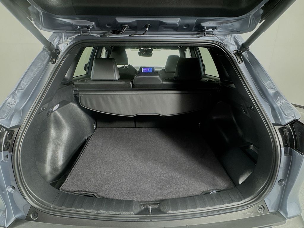Used Car 2024 Toyota Corolla Cross  Hybrid Xse For Sale Under $35,000 In Austin, Texas