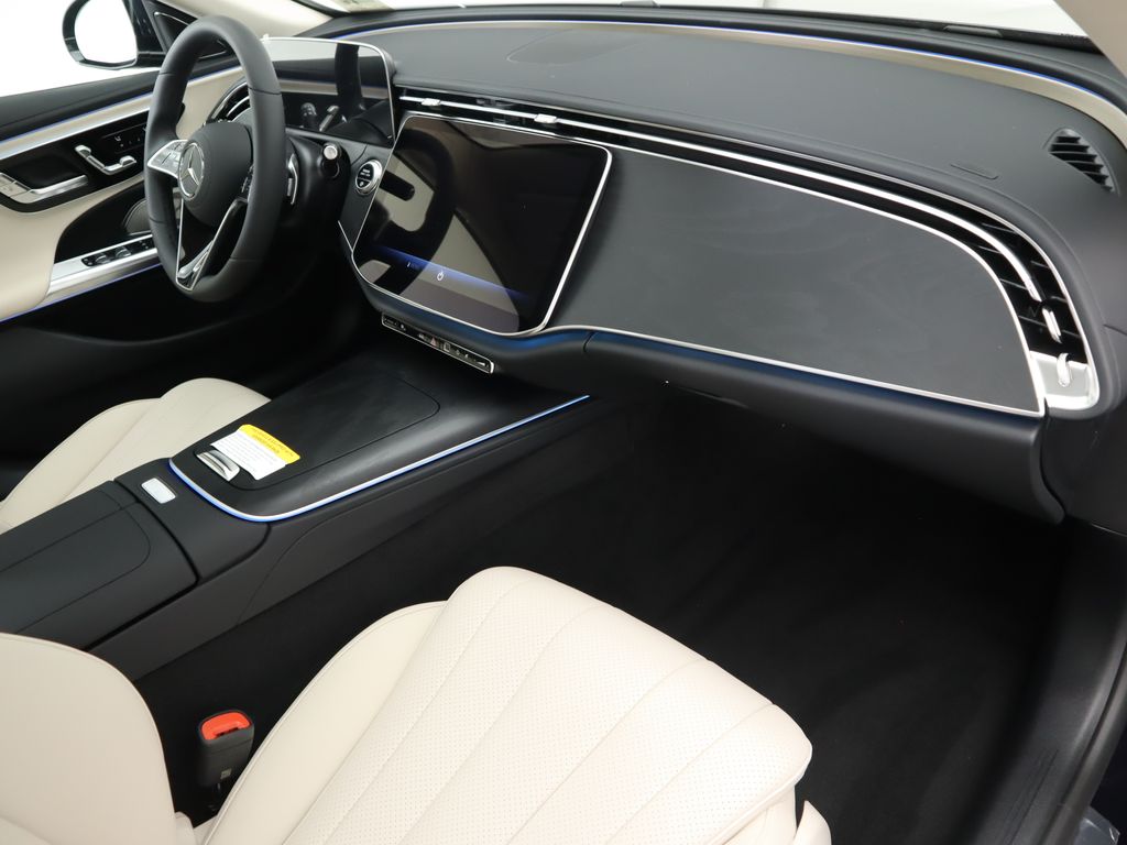 Thumbnail: 2026 Mercedes-Benz E-Class - 18