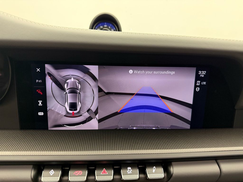 Thumbnail: 2024 Porsche 911 - 20