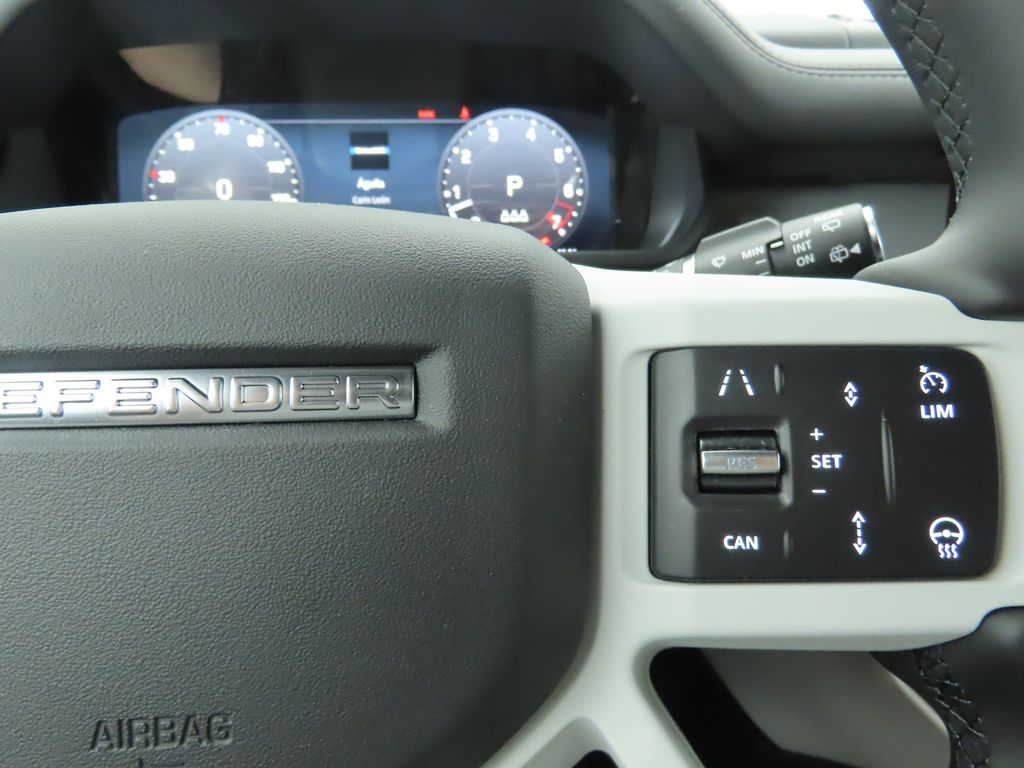 2025 Land Rover Defender 110 12