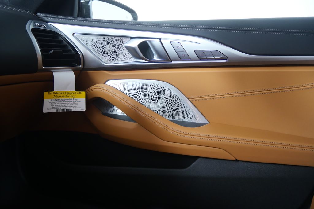 Thumbnail: 2026 BMW 8 Series - 24