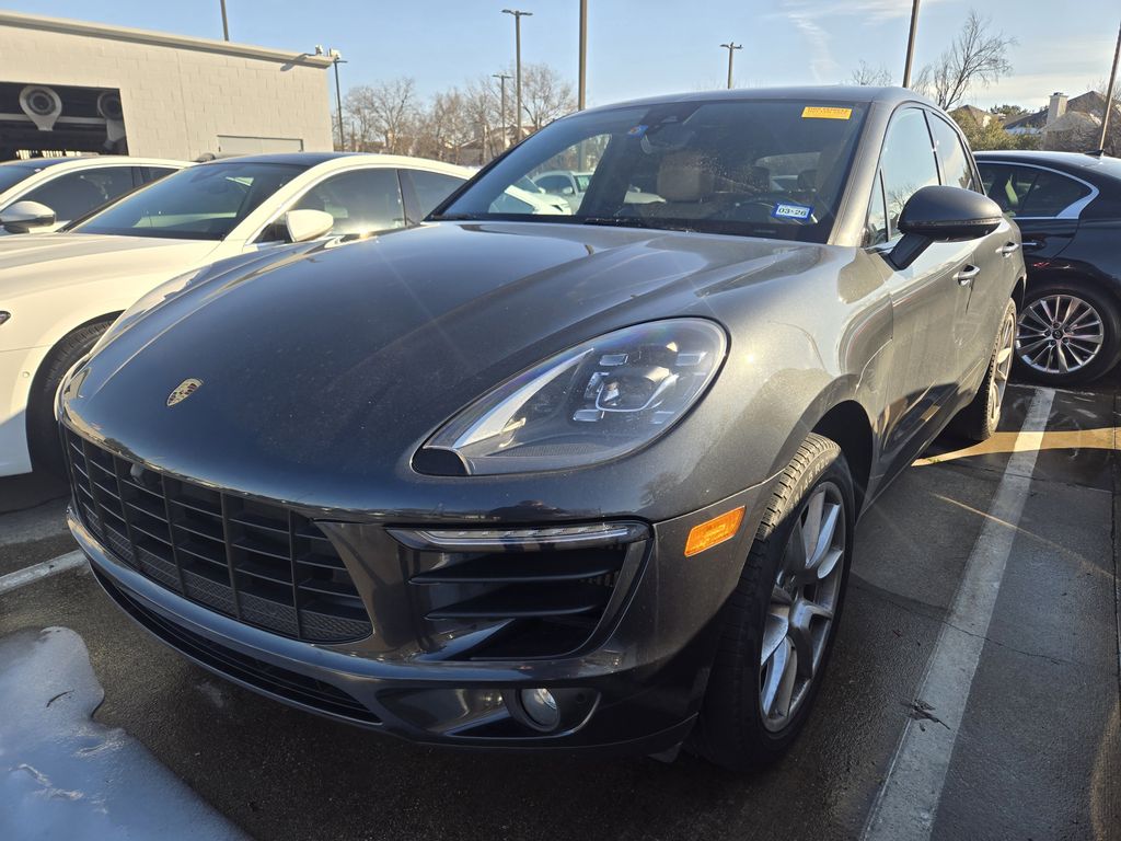 used 2018 Porsche Macan car, priced at $22,221