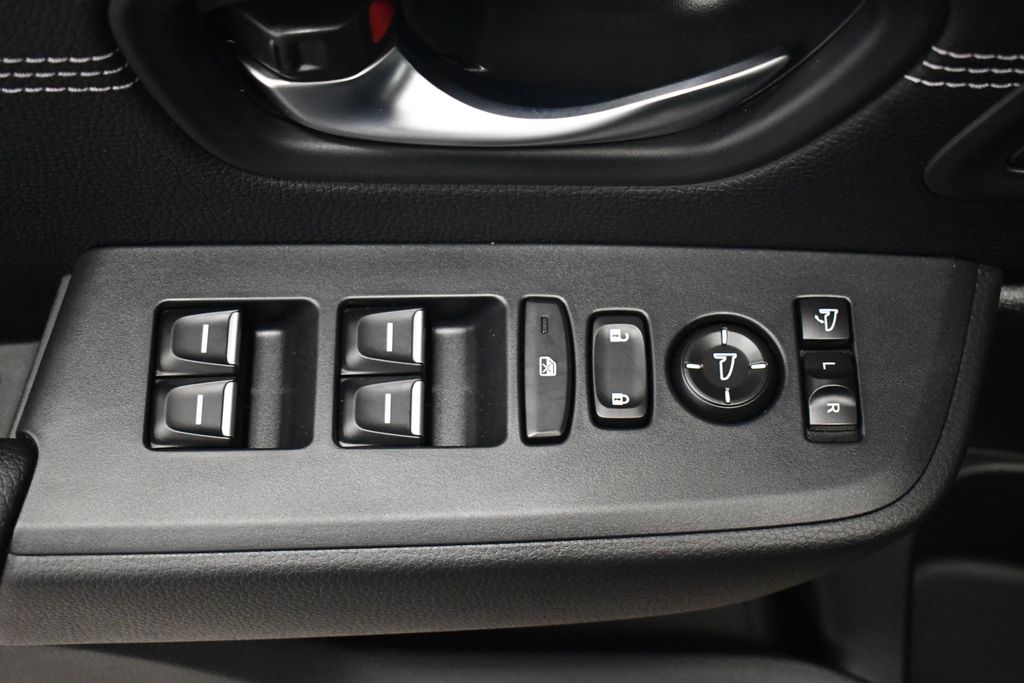 Thumbnail: 2026 Honda Pilot - 9