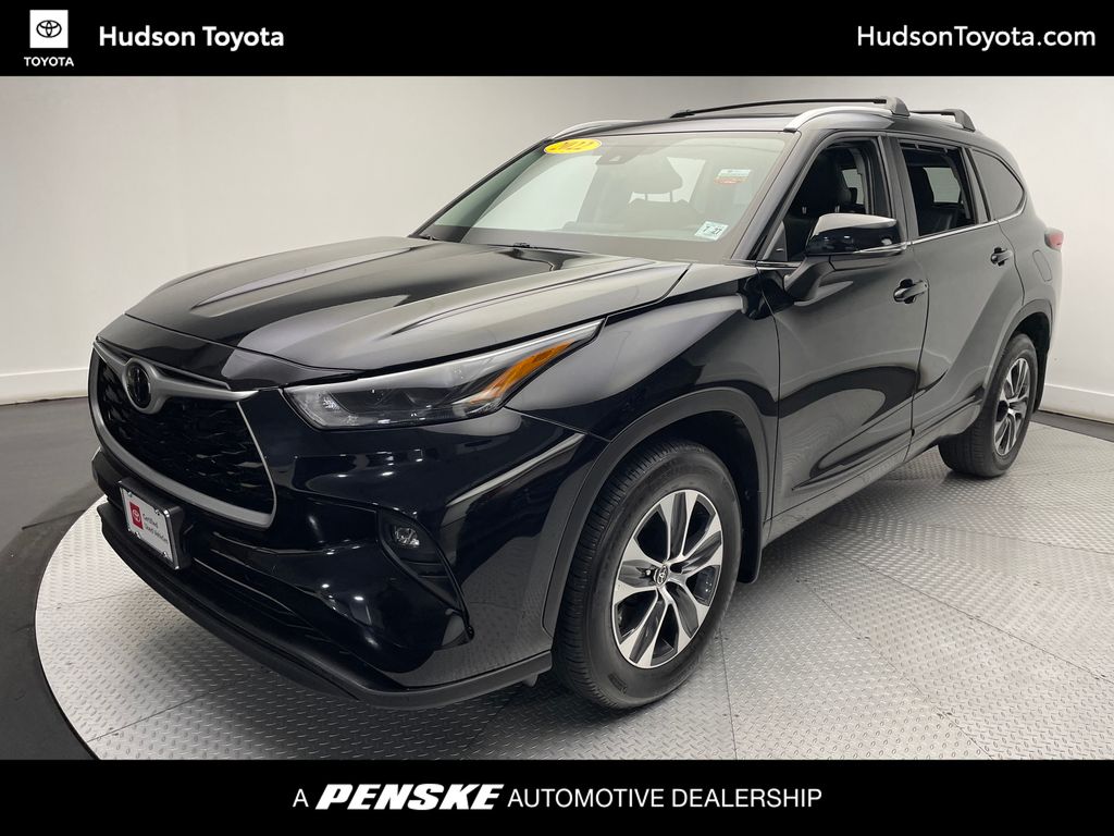 2022 Toyota Highlander XLE -
                Jersey City, NJ