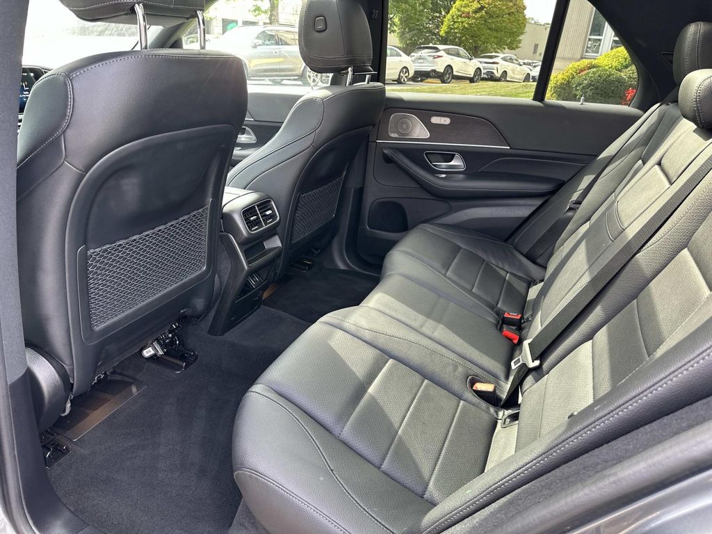 Thumbnail: 2022 Mercedes-Benz GLE - 30