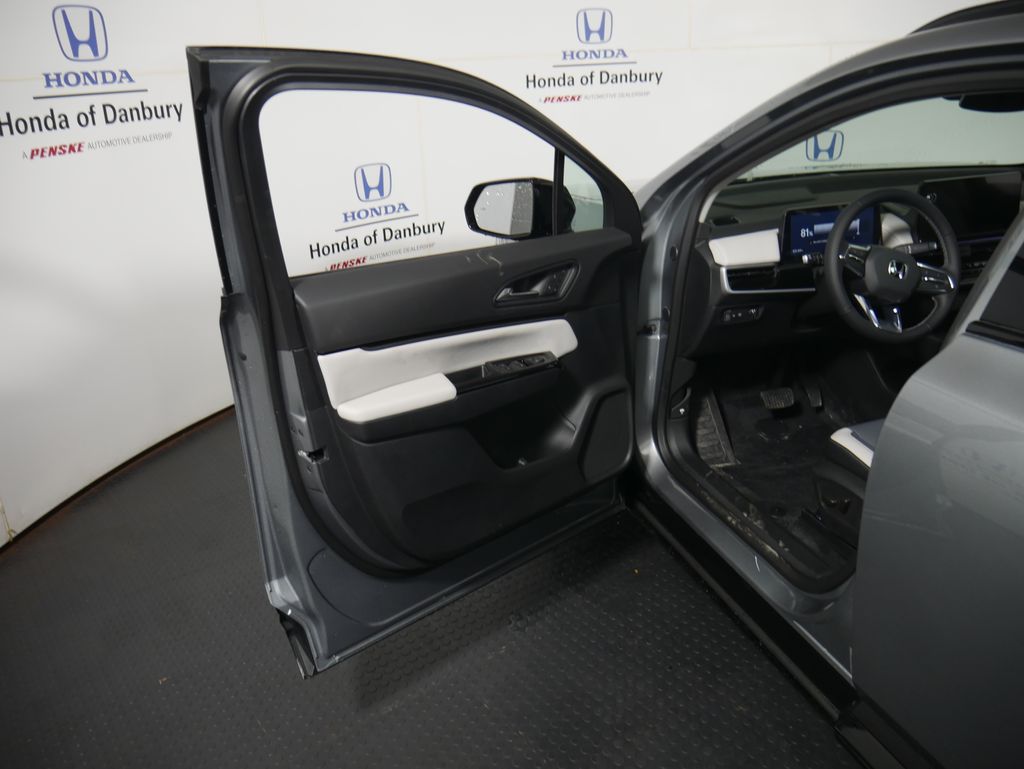 Thumbnail: 2025 Honda Prologue - 10