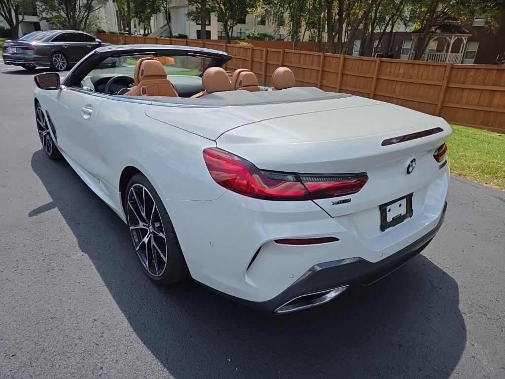 Used 2021 White BMW M850i xDrive image 10
