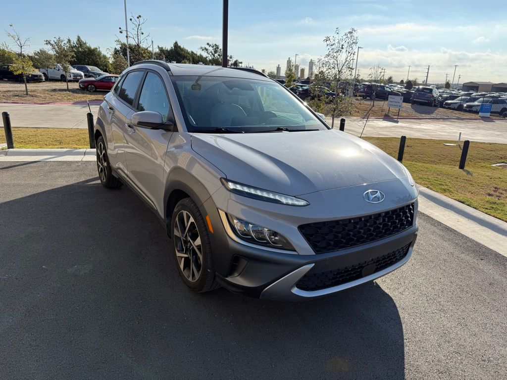 Thumbnail: 2022 Hyundai Kona - 3
