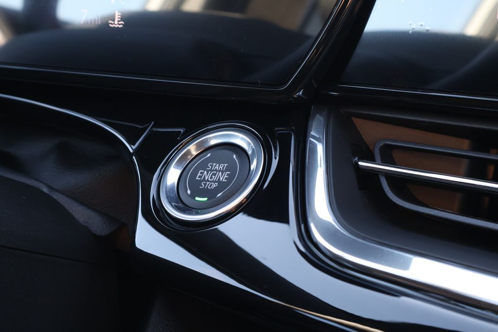 Thumbnail: 2025 Chevrolet Trax - 30