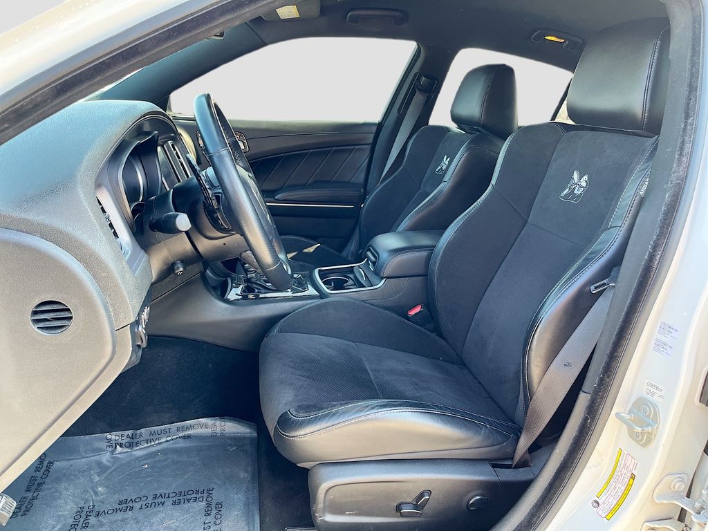2023 Dodge Charger Scat Pack - Photo 19