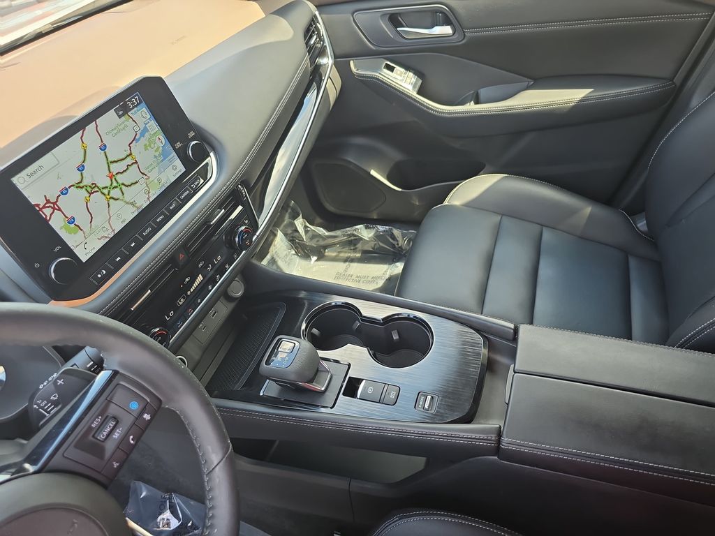 Used 2023 Nissan Rogue SUV
