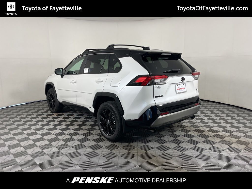 Thumbnail: 2025 Toyota RAV4 - 3