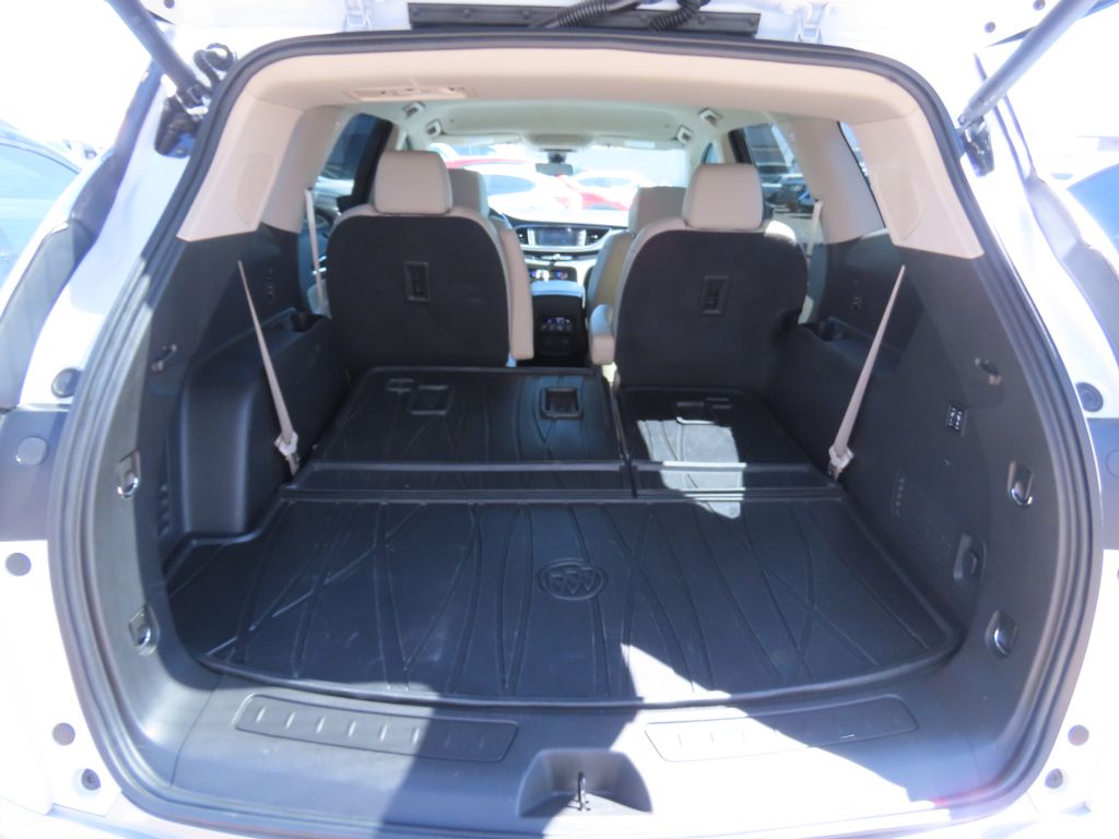 Thumbnail: 2021 Buick Enclave - 12