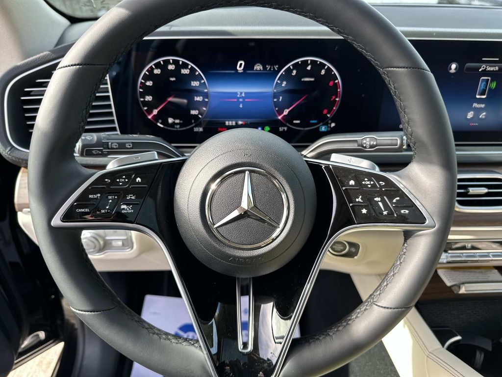 Thumbnail: 2026 Mercedes-Benz GLE - 14