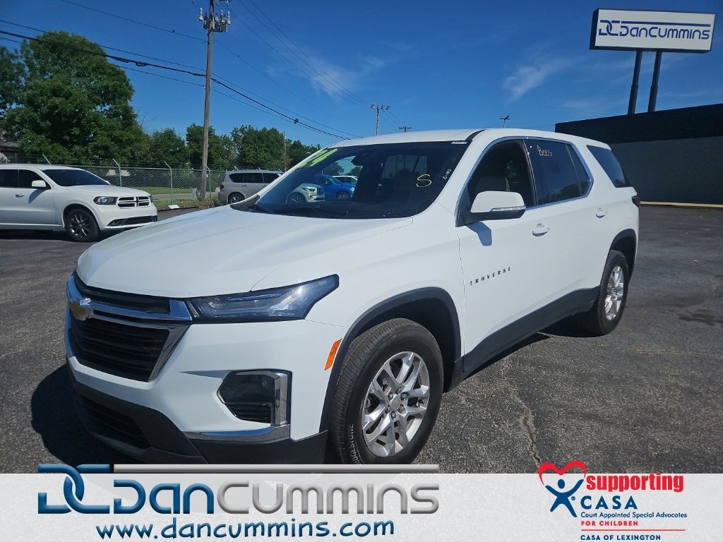 2024 Chevrolet Traverse LS FWD