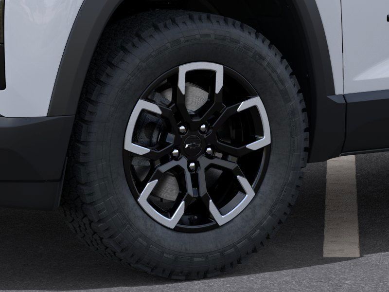 New 2026 Polar White Tricoat Chevrolet ACTIV image 9
